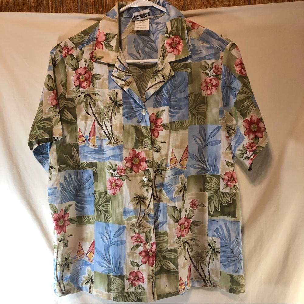 Bon Worth Women’s floral print button down blouse M petite